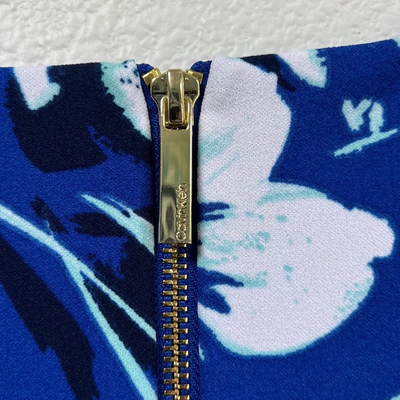 Like new. Calvin Klein dress size 12 - Picture 3 of 5